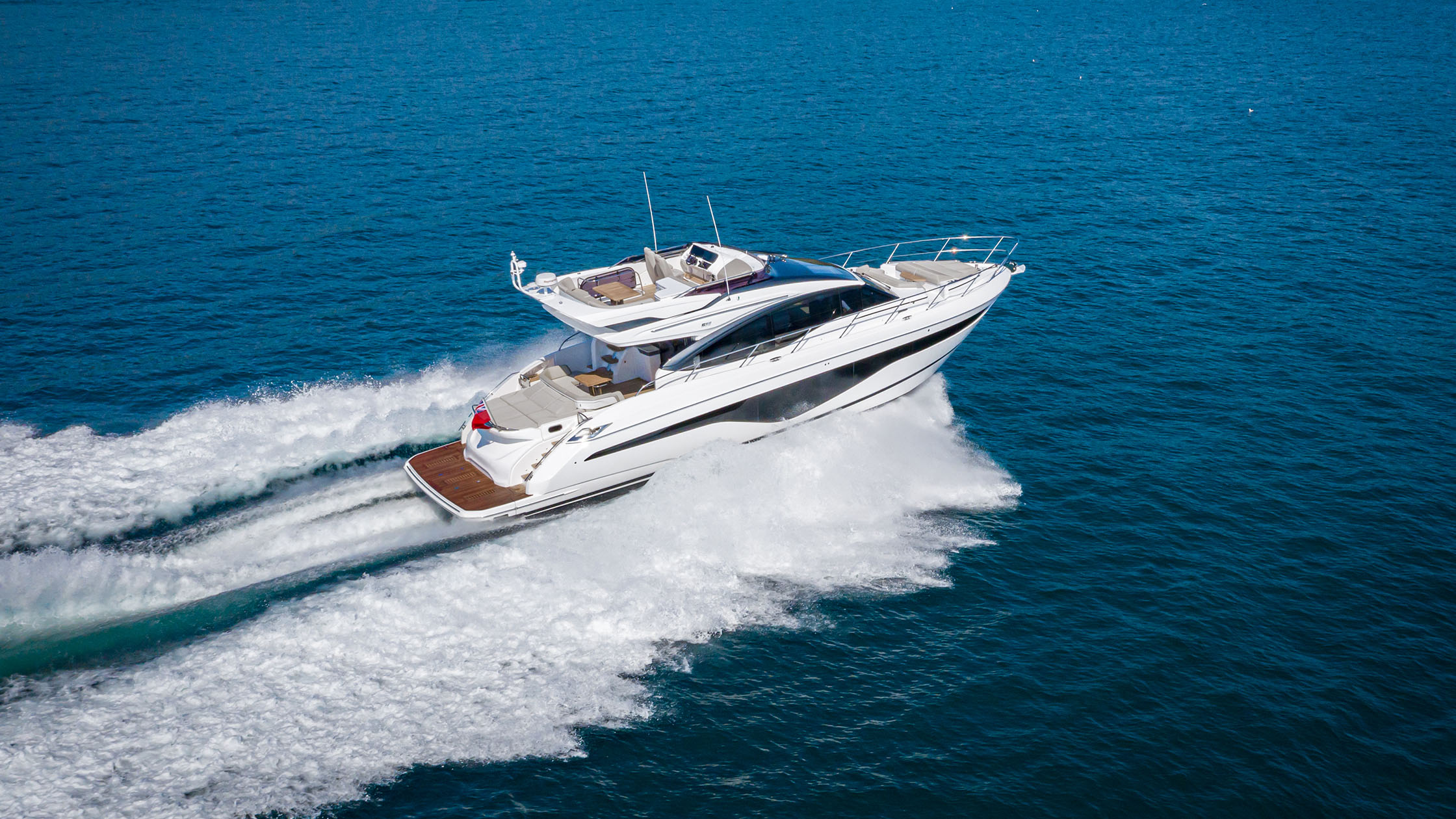 S62 Luxury Sportbridge Yacht - S Class - Princess Yachts