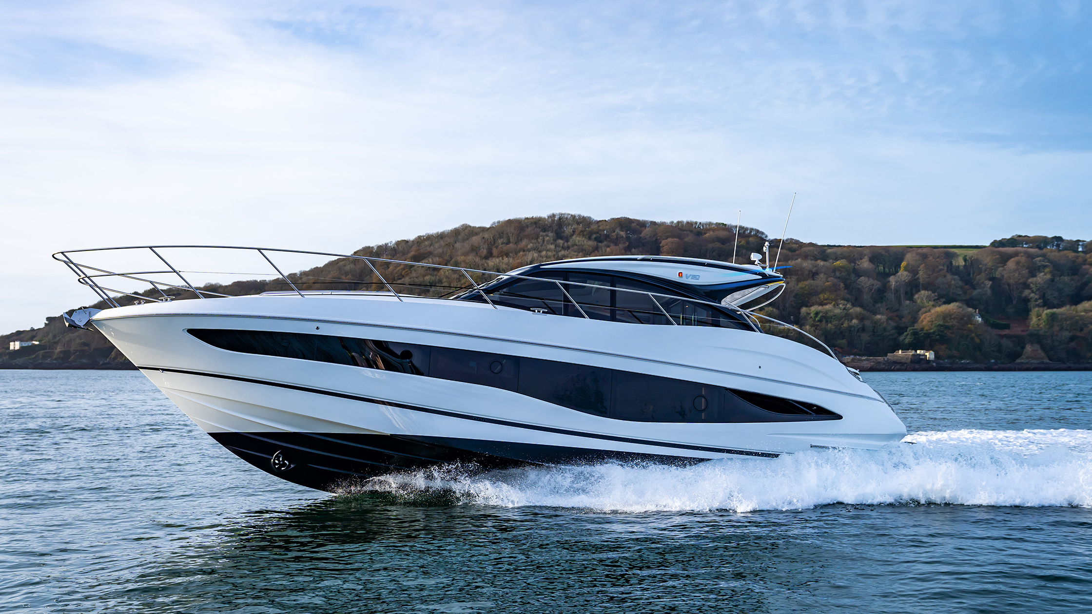 V50 Luxury Sports Yacht - V Class - Princess Yachts